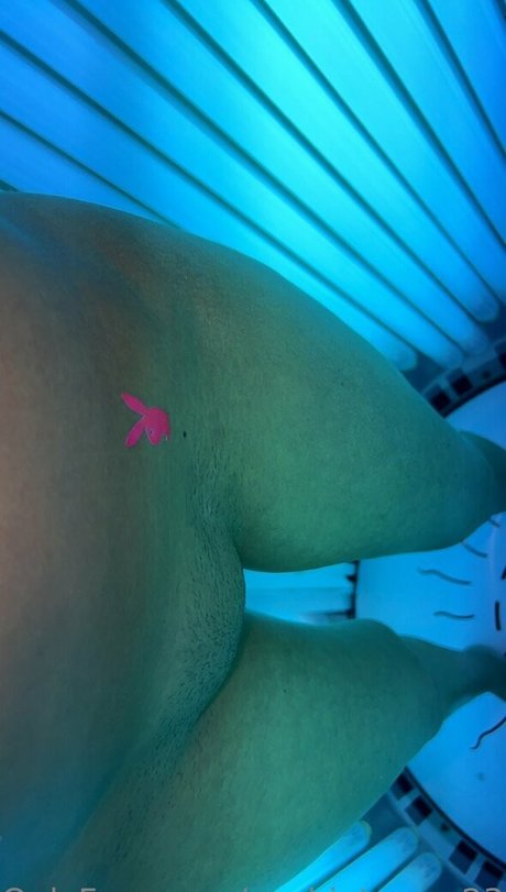 SophieGirl pornstar nude gallery