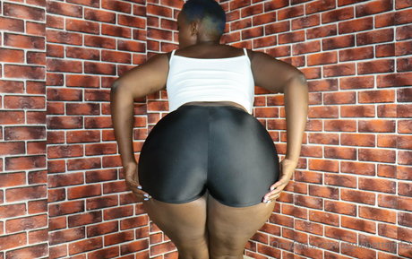 Apple Bottom 52 star art photos