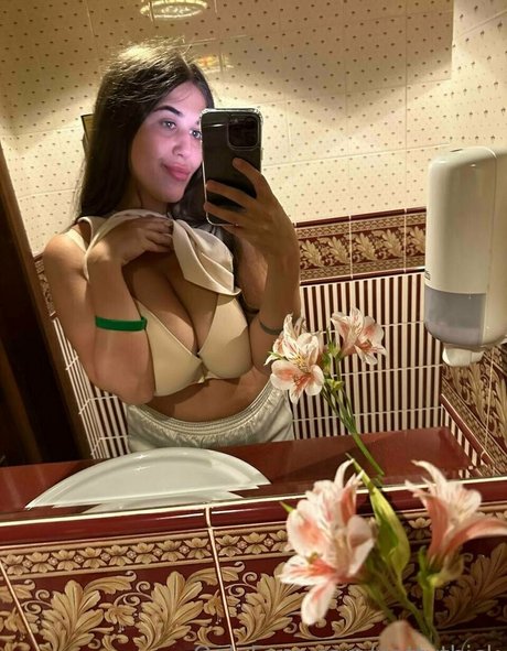 pattythick sexy actress image