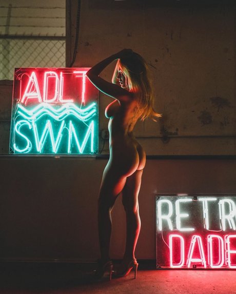 blonde secretary onlyfans beautiful nude image