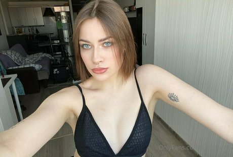 innocent onlyfans hot naked pic