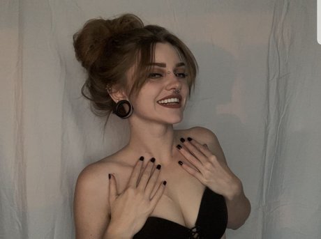 Jenna Jaxxon star art img