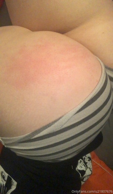 Uglybaby sex actress photo