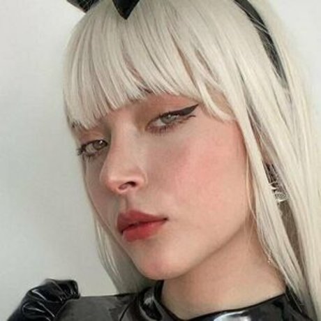 lilyonkou pornstar nude picture