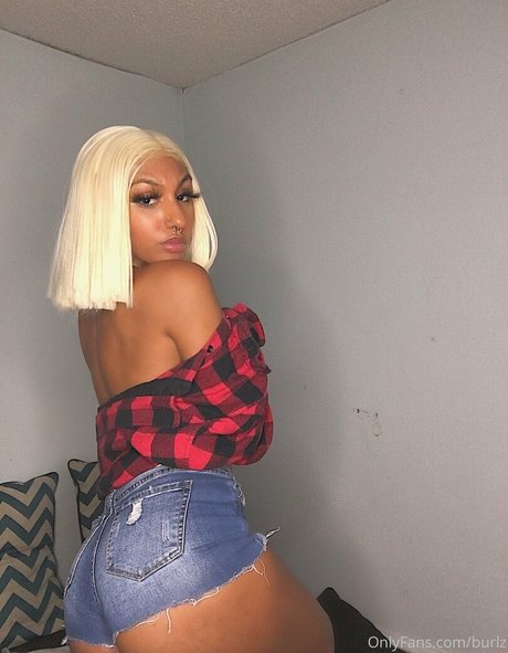 burlz nudes star image