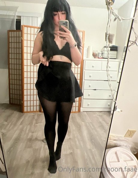 moon faae exclusive star image