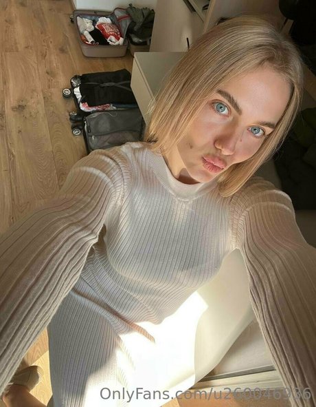 eva e hot pornstar picture