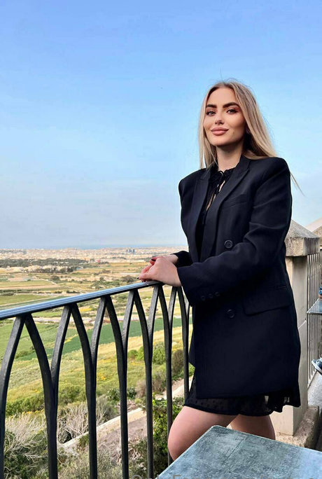 eva e star naked img