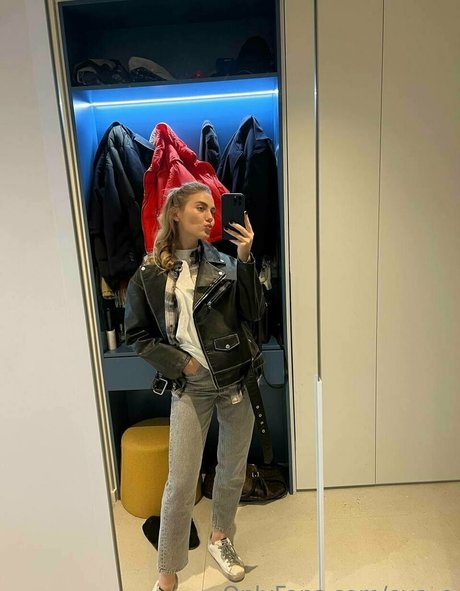 eva e pornstar top galleries