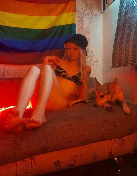 boobs selfie onlyfans top pic