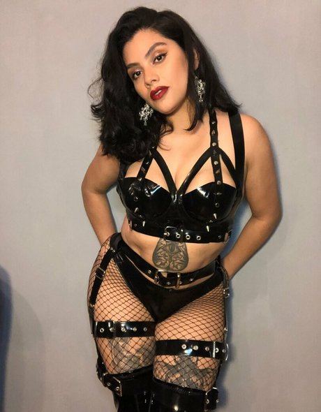 latexnai exclusive pornstar images