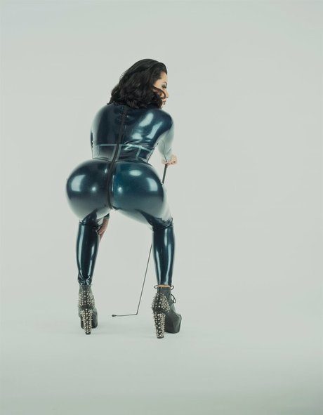 latexnai art actress galleries