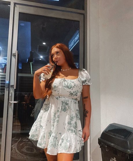 Hayley Aurisch model erotic images