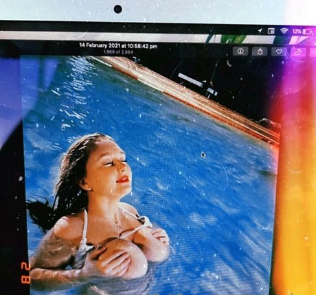 Hayley Aurisch model beautiful gallery