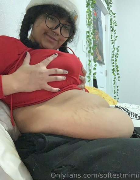 softestmimi hot model picture