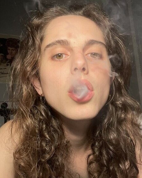 Helmet Girl top actress picture