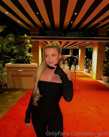 vero gold pornstar adult archive