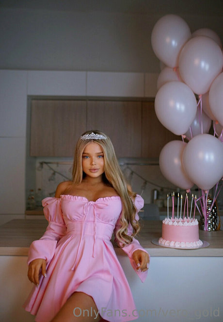 vero gold high quality model picture