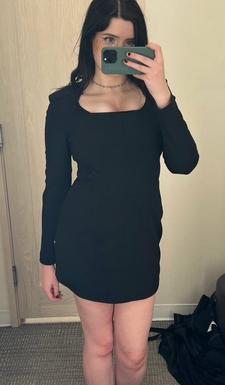 Yakirisu sexy model photo