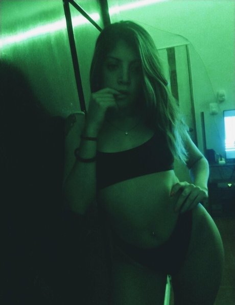 hornylatina26 star exclusive pictures