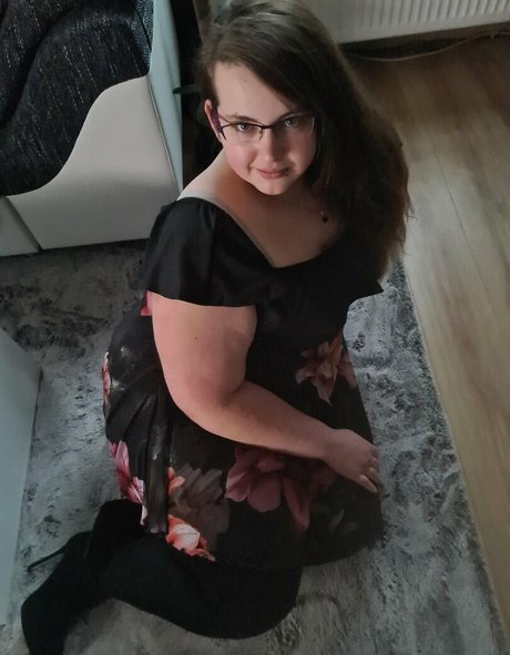 crazy curvy melii model sex img