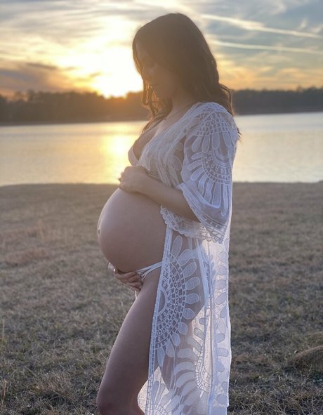 livvnthedream art pornstar photo