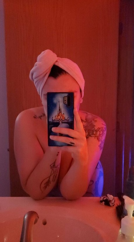 mskay24 nude model photos