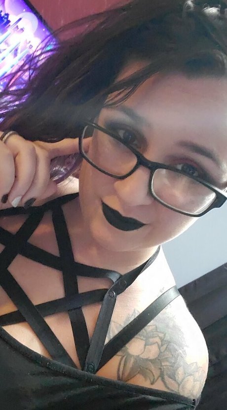 mskay24 model beautiful image