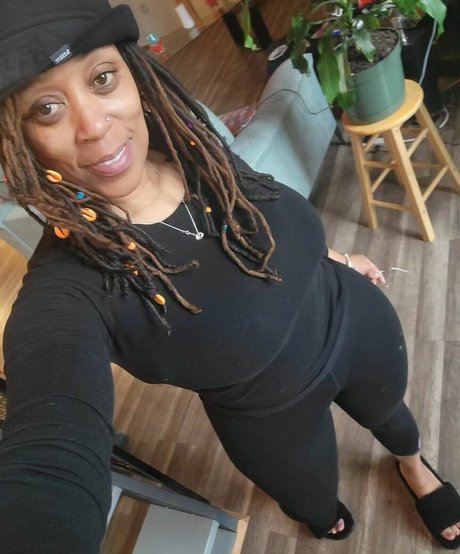 RhodaBlakey pretty actress img