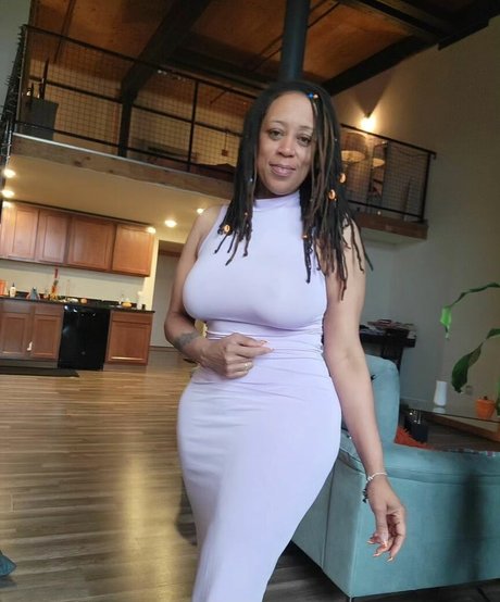 RhodaBlakey star beautiful photos