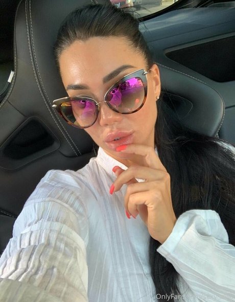 Sexy Alisa model pornographic photos