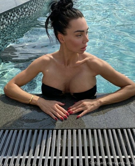 mouth onlyfans art naked galleries