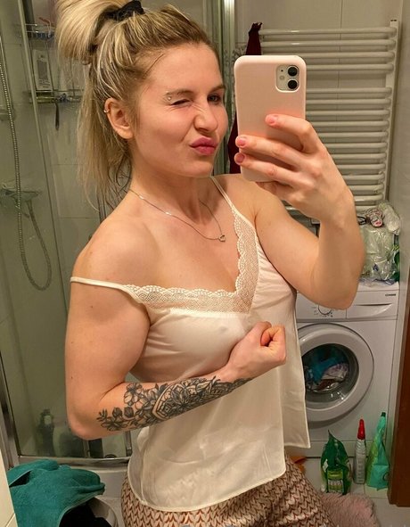 sex asian onlyfans free xxx photos