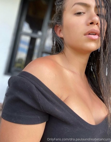 dra paulaandreabetancurn beautiful model picture