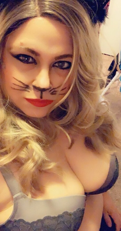 curvy kitty onlyfans sexy galleries