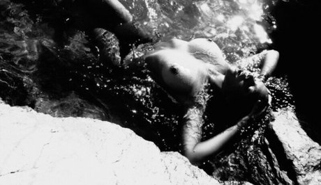 feet milf onlyfans free nude image