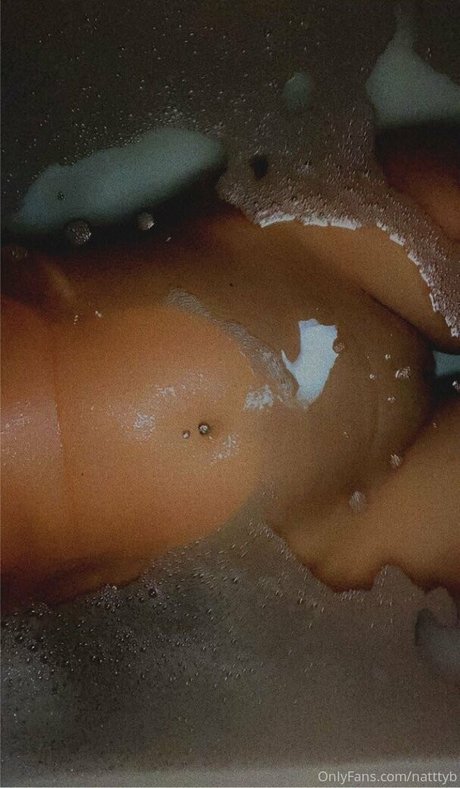 natttyb hot model img