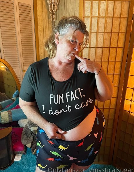 mysticalsugar top model picture