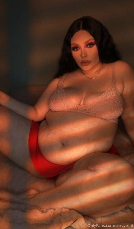 antoniagrahamx nude pornstar picture