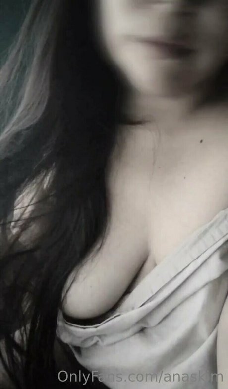 anaskim model high quality pic