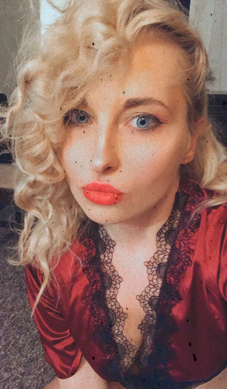 poeticminx naked actress pic