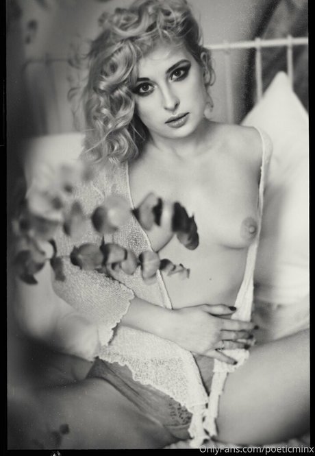 poeticminx nice star img