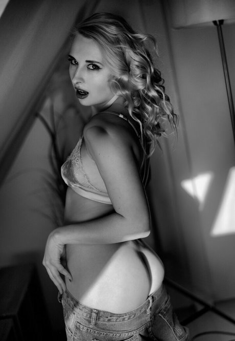 poeticminx pornstar perfect galleries