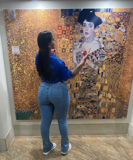 clit onlyfans pretty photo