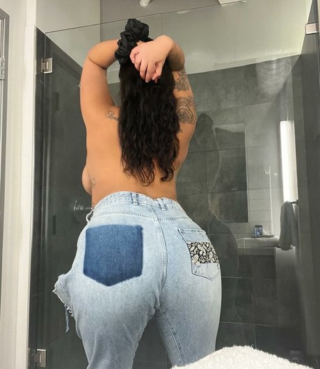 Brasi Quinzel pornstar naked photo