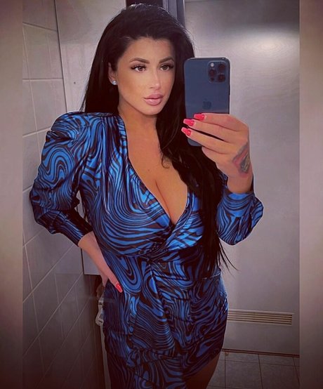 Aldianna art model image