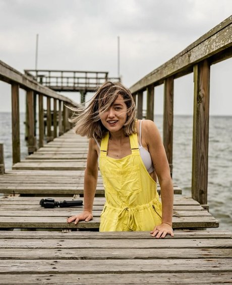 Billie Webb star nudes images