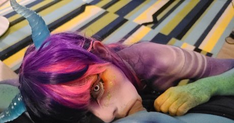 Mypet Monstergirl art model photos