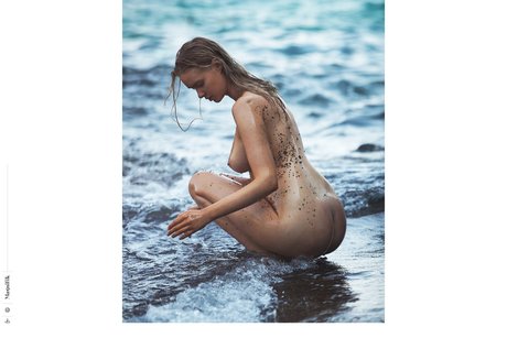 Nikoline Vibe star hot pic