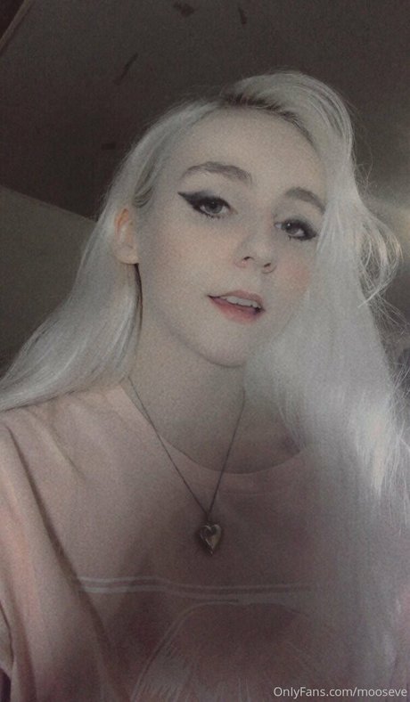 mooseve xxx pornstar pictures